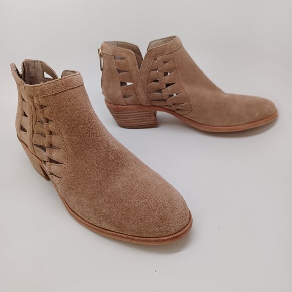 Vince Camuto Ankle Bootie Tan Suede Peera Cutout Western Boots Boho Womens 7 NEW - Picture 8 of 13
